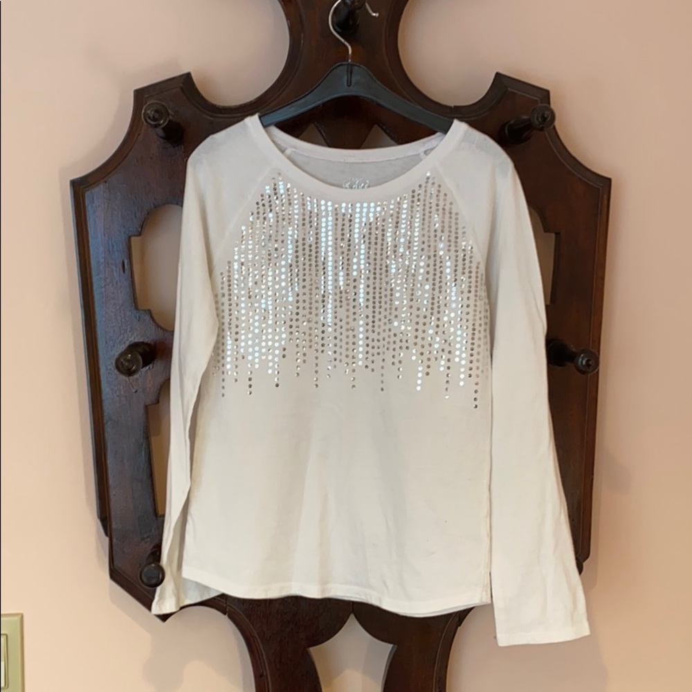 Girls white tee shirt with silver sequins